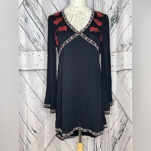 NWT Paper Crane Black Boho Mini Dress M